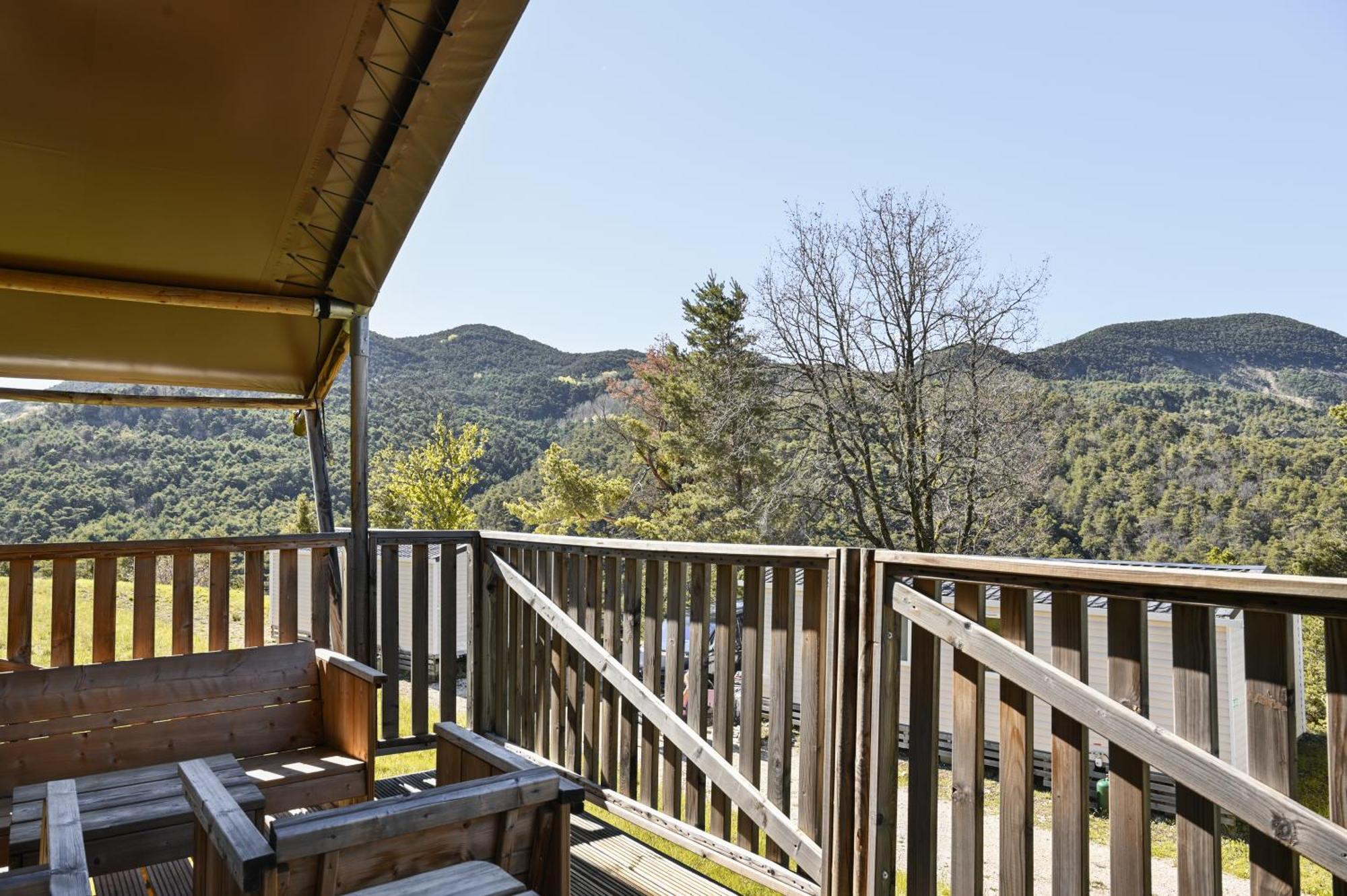 Camping RCN Les Collines de Castellane Habitación foto